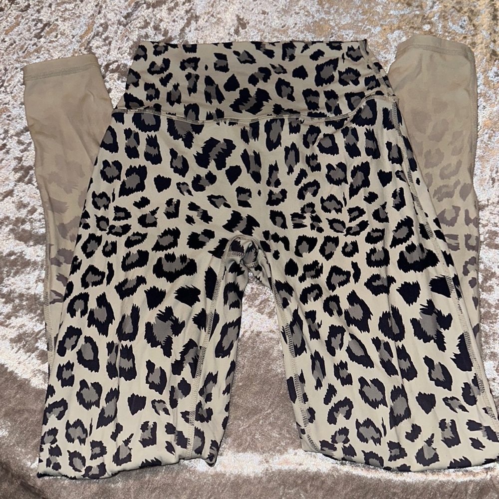 Noireblanc leopard leggings